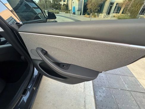 Used 2024 Tesla Model 3 Long Range image 39