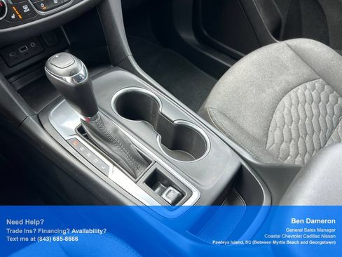 Used 2019 Chevrolet Equinox LT FWD image 38