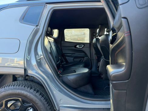 Used 2023 Jeep Compass Trailhawk image 23