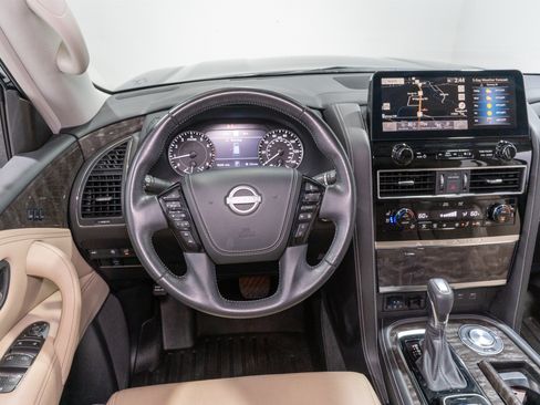 Used 2021 Nissan Armada Platinum w/ Captain's Chairs Package RWD image 11