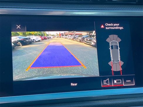 Used 2021 Audi Q3 2.0T Premium w/ Convenience Package image 37