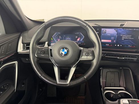 Used 2025 BMW X1 xDrive28i AWD/4WD image 15