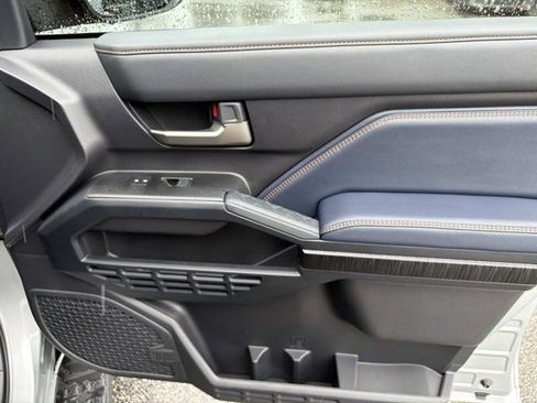 New 2026 Toyota 4Runner 4WD image 15