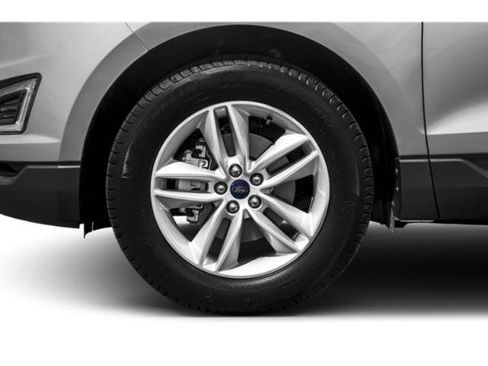 Used 2015 Ford Edge SEL w/ Canadian Touring Package FWD image 12