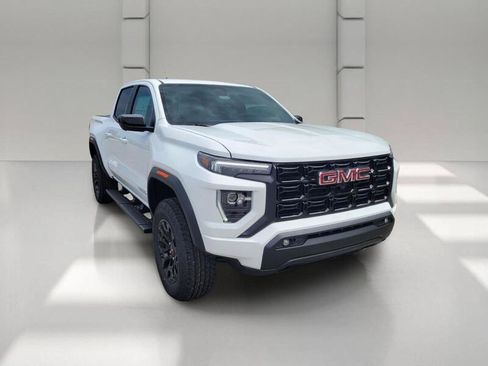 New 2026 GMC Canyon Elevation w/ Convenience Package RWD image 3