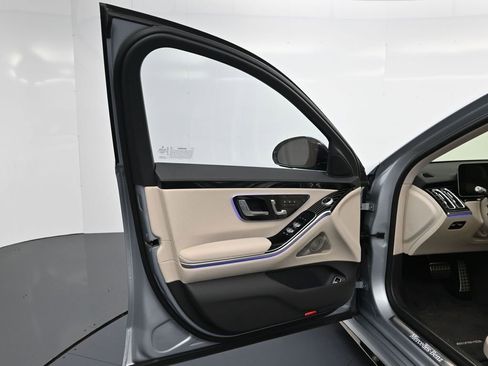 Used 2023 Mercedes-Benz S 580 4MATIC Sedan image 15