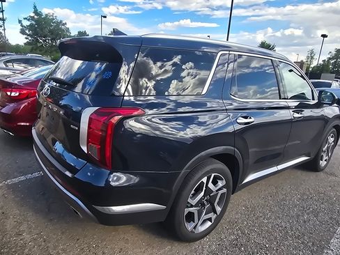Used 2024 Hyundai Palisade Limited AWD/4WD image 16