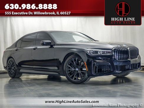 Used 2022 BMW 750i xDrive w/ Executive Package AWD/4WD image 1