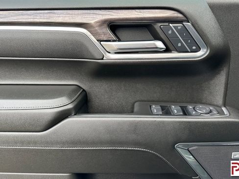 Certified 2024 Chevrolet Silverado 1500 LTZ w/ LTZ Premium Package image 12