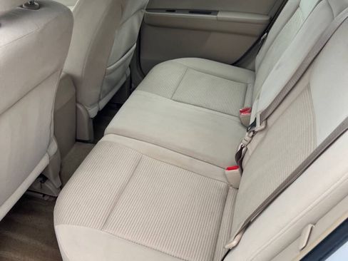 Used 2012 Nissan Sentra 2.0 S FWD image 12