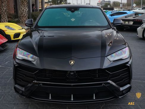 Used 2019 Lamborghini Urus image 4