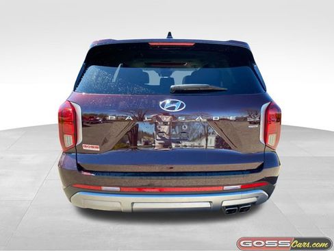Used 2023 Hyundai Palisade SEL AWD/4WD image 4