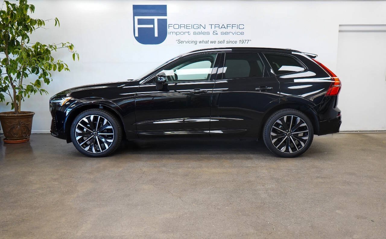 Used 2026 Volvo XC60 B5 Ultra AWD/4WD image 6