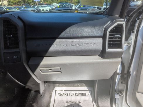 Used 2017 Ford F250 XL w/ STX Appearance Package image 43