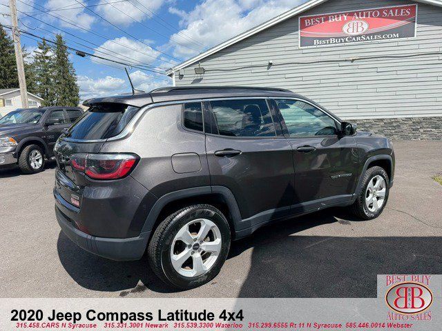 Used 2020 Jeep Compass Latitude w/ Cold Weather Group AWD/4WD image 3