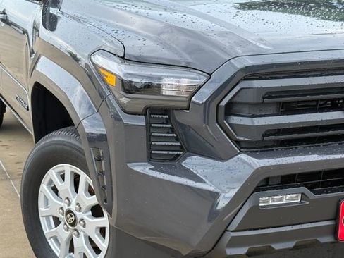 Used 2026 Toyota Tacoma SR5 RWD image 3