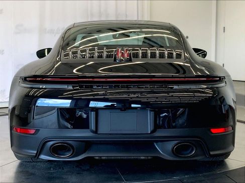 Used 2026 Porsche 911 Carrera 4S AWD/4WD image 6