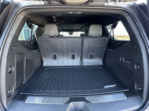 New 2026 GMC Yukon XL Denali w/ Sun & Power Step Package image 6