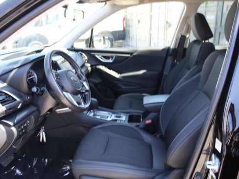 Used 2024 Subaru Forester Premium AWD/4WD image 33