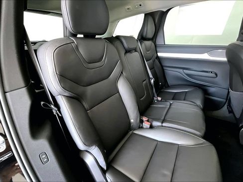 New 2026 Volvo EX90 Ultra AWD/4WD image 10
