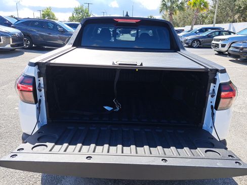 Certified 2025 Hyundai Santa Cruz Limited image 6