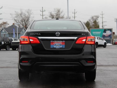 Used 2017 Nissan Sentra SV image 6
