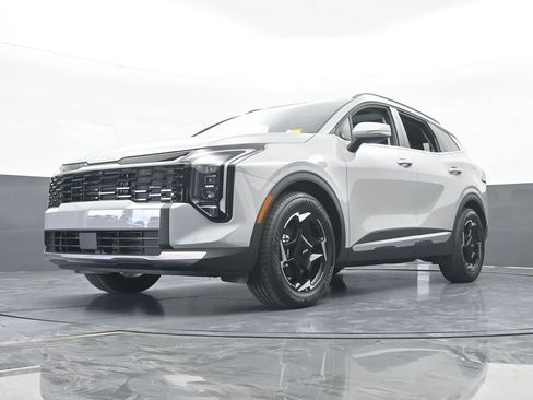 Used 2026 Kia Sportage EX w/ EX Panorama Roof Package image 57