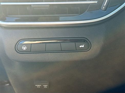 Used 2026 INFINITI QX60 Luxe w/ Cargo Package image 11