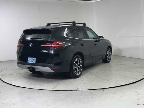 Used 2025 BMW X3 xDrive30i w/ Premium Package image 9