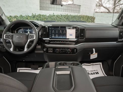 New 2026 Chevrolet Silverado 1500 LT Trail Boss w/ LPO, Dark Essentials Package AWD/4WD image 21