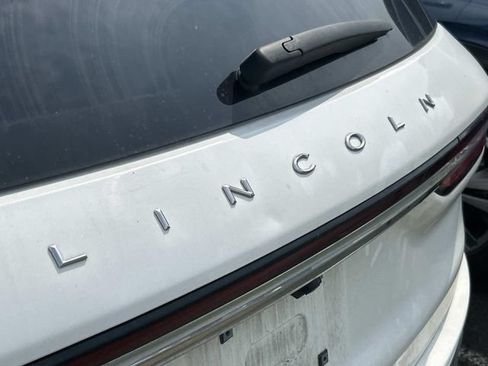 Used 2021 Lincoln Corsair FWD image 8