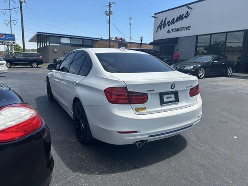 Used 2013 BMW 328i xDrive Sedan AWD/4WD image 9