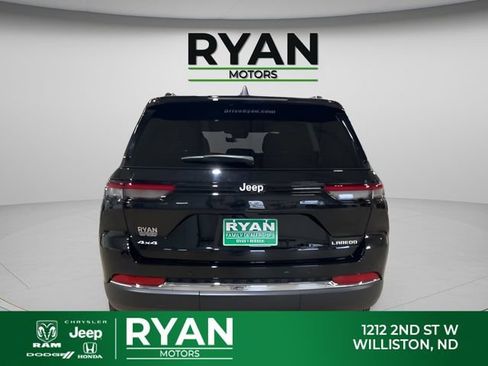 New 2026 Jeep Grand Cherokee Laredo X AWD/4WD image 7