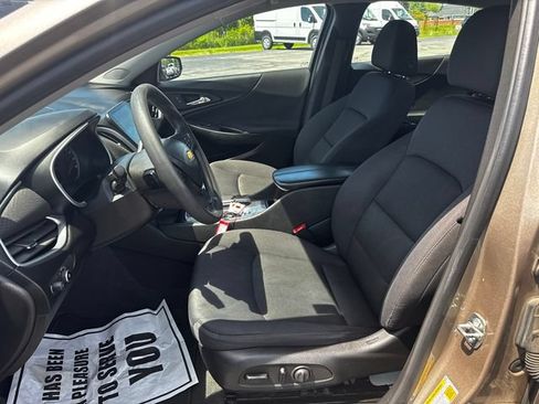 Used 2023 Chevrolet Malibu LT w/ Driver Confidence Package FWD image 21