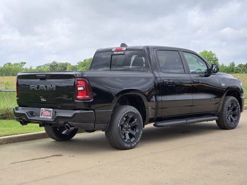 New 2026 RAM 1500 Express AWD/4WD image 3