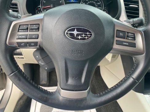 Used 2014 Subaru Outback 3.6R Limited w/ Moonroof Package AWD/4WD image 19