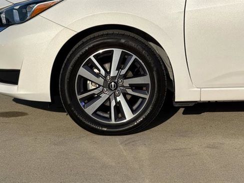 Used 2024 Nissan Versa SV image 28