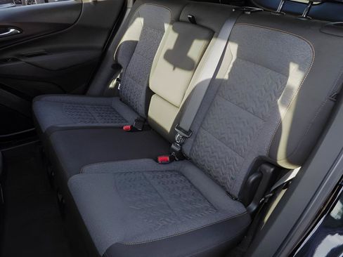 Used 2023 Chevrolet Equinox LT FWD image 21