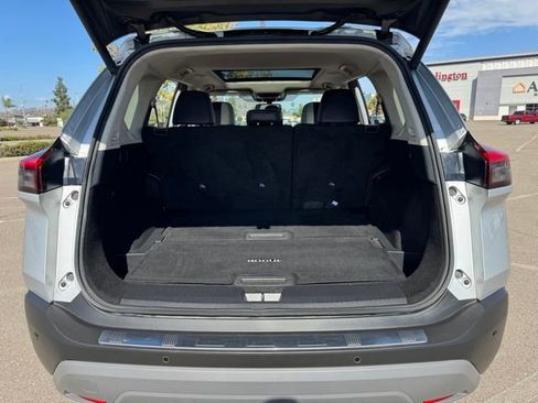 Used 2021 Nissan Rogue SL image 19