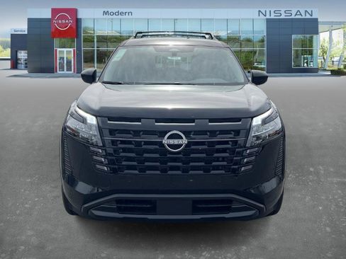 New 2026 Nissan Pathfinder SV image 2