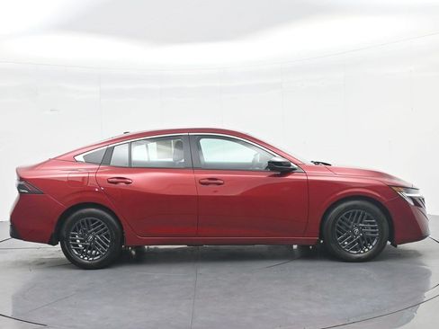 Used 2026 Nissan Sentra SV w/ Floor Mat Package FWD image 4