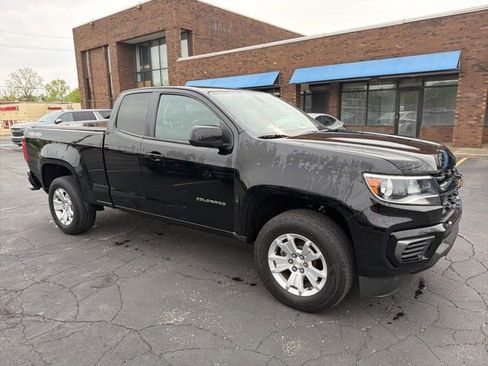 Used 2021 Chevrolet Colorado LT AWD/4WD image 1