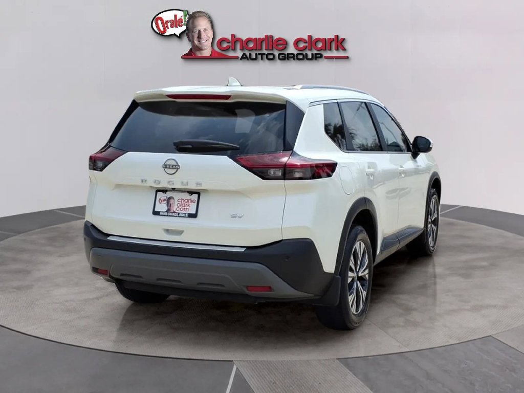 Used 2023 Nissan Rogue SV w/ SV Premium B Package FWD image 6