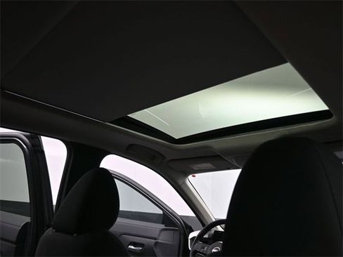 New 2026 Nissan Kicks SV w/ SV Premium Package image 24