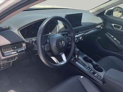 Used 2024 Honda Civic Touring image 16