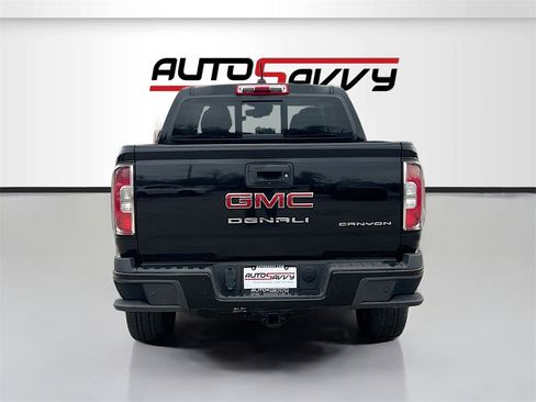 Used 2022 GMC Canyon Denali image 6