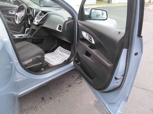 Used 2015 Chevrolet Equinox LT w/ Driver Convenience Package image 18