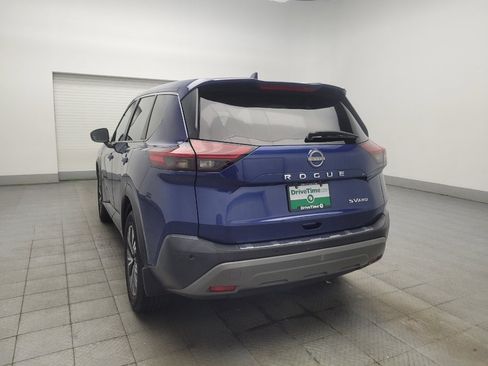 Used 2022 Nissan Rogue SV AWD/4WD image 5