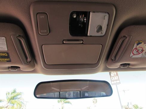 Used 2000 Toyota Tundra SR5 RWD image 12