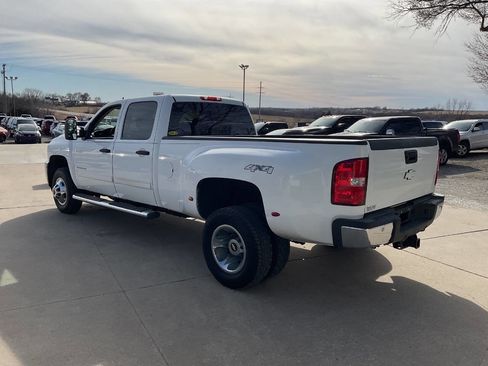 Used 2011 Chevrolet Silverado 3500 LT w/ Interior Plus Package image 7